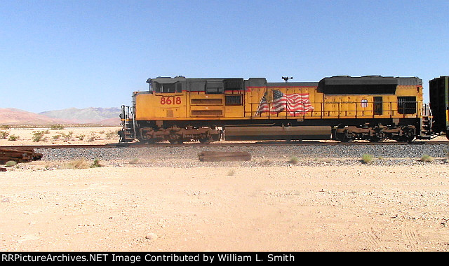 EB Manifest Frt at Erie NV W-MTrnSlv-Pshr -108